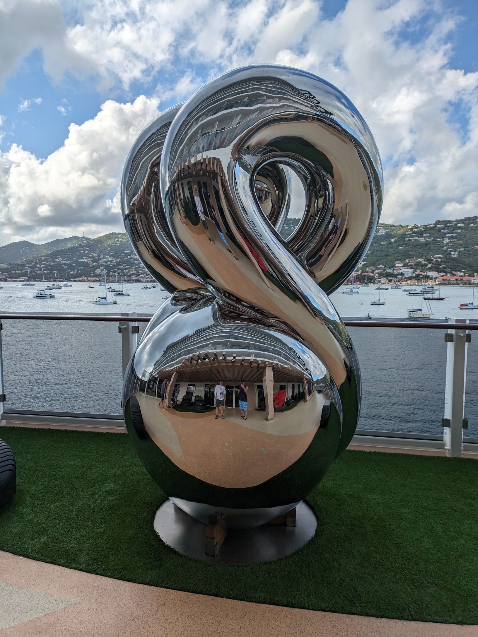 PXL 20240309 200600956