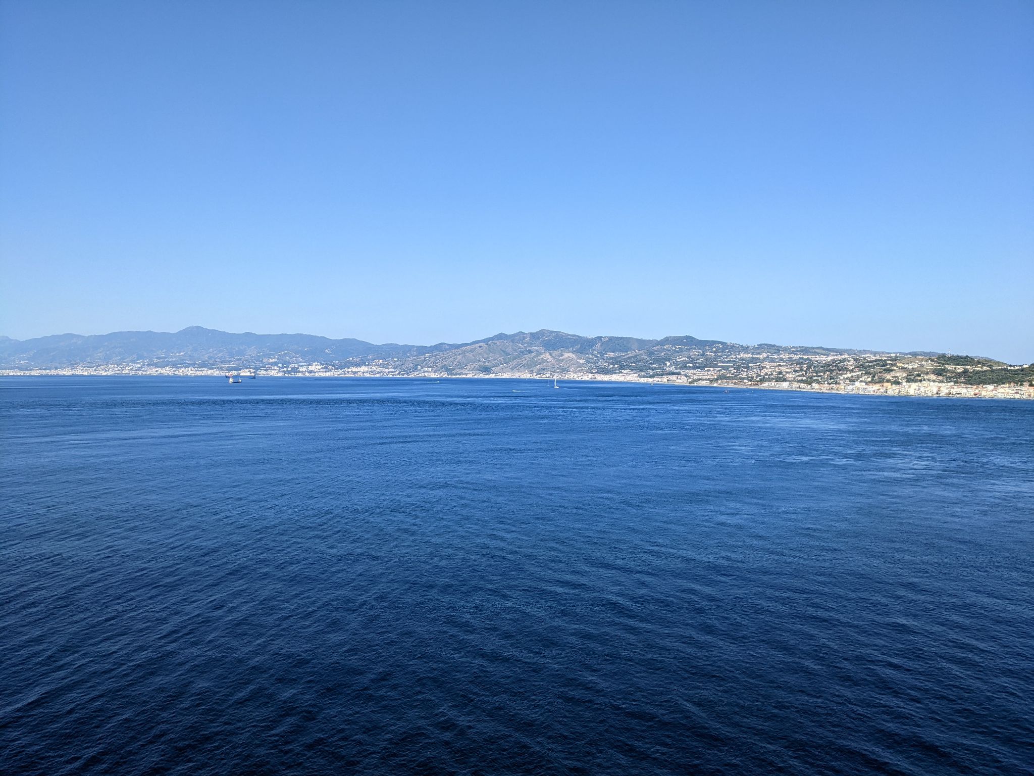 PXL 20220613 065153031