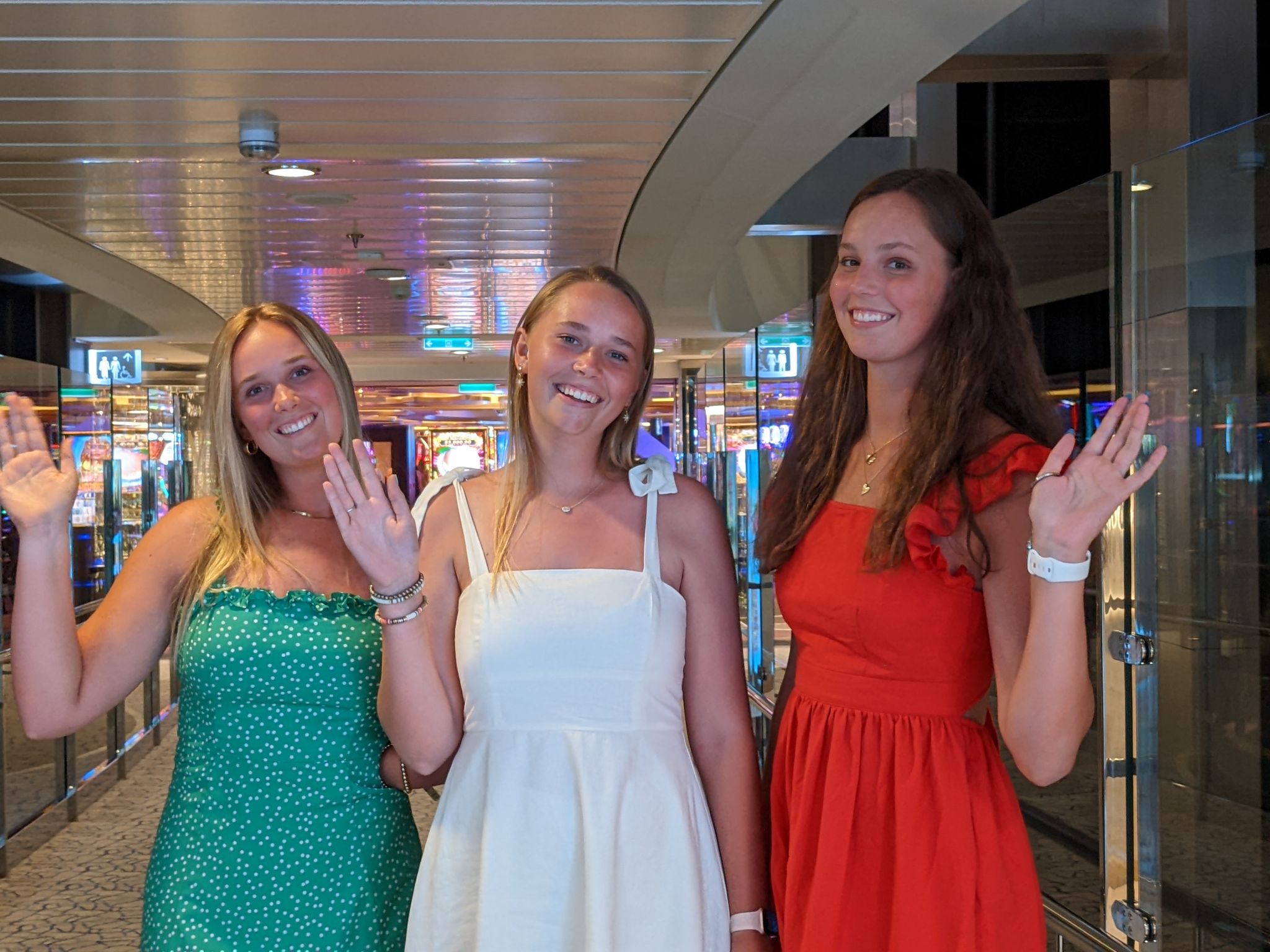 PXL 20220618 203238380.MP