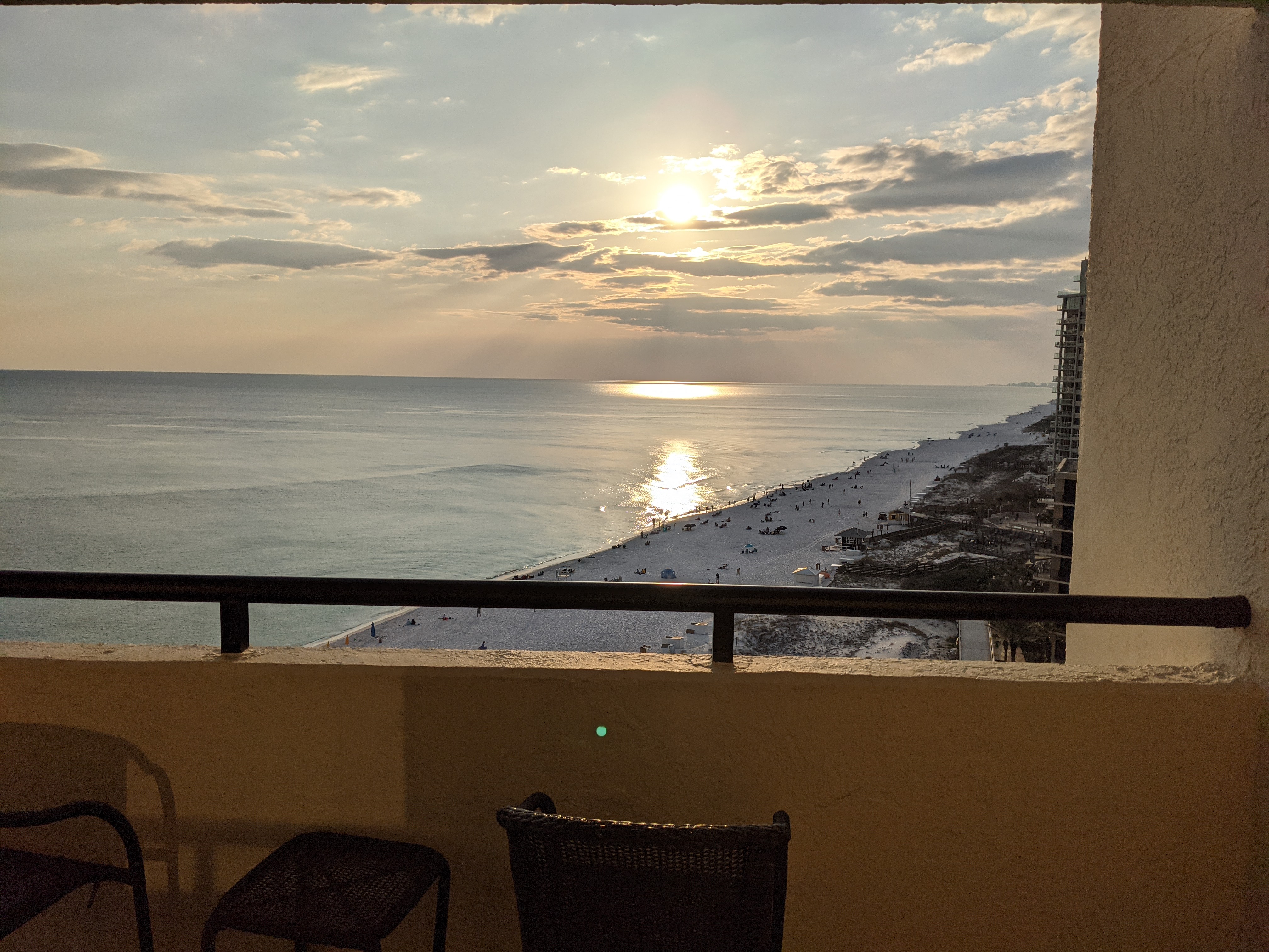 PXL 20210306 230004395